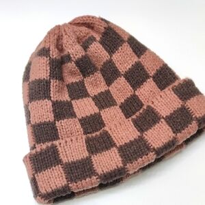 Pink and brown checker oversize beanie *new*